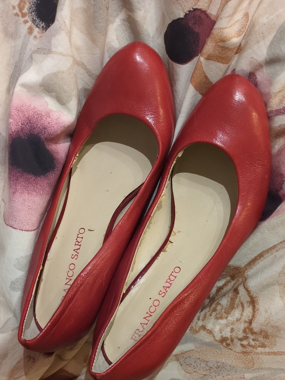 Sexy Franco Sarto Cicero Red Leather Round-Toe Heels
